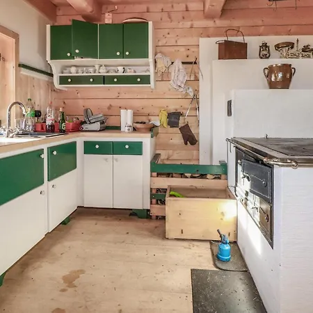 3 Bedroom Beautiful In Holiday home *