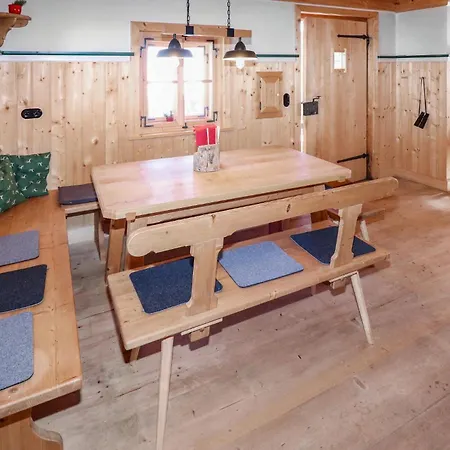 Holiday home 3 Bedroom Beautiful In Eben Im Pongau