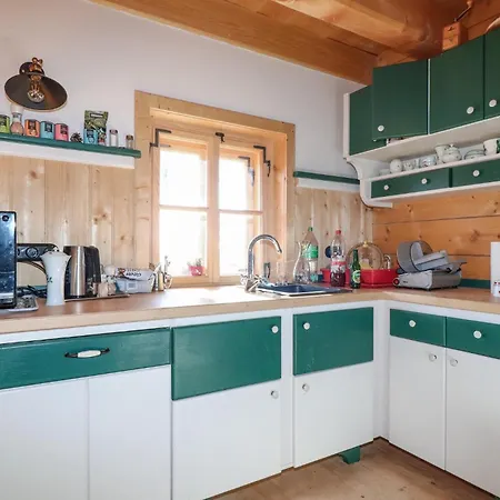 펜션 3 Bedroom Beautiful In *